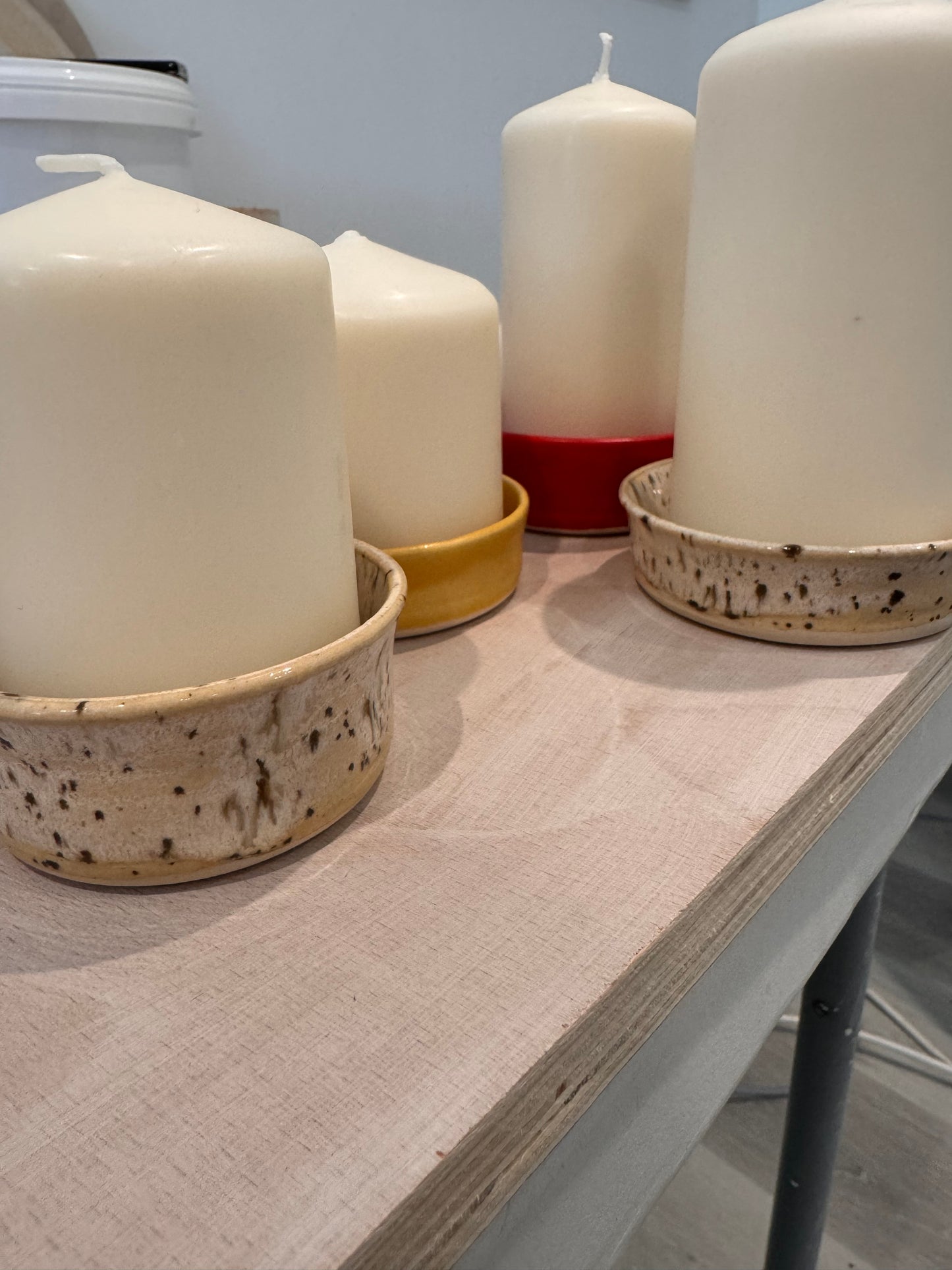 Candle dish (bold red) with large candle