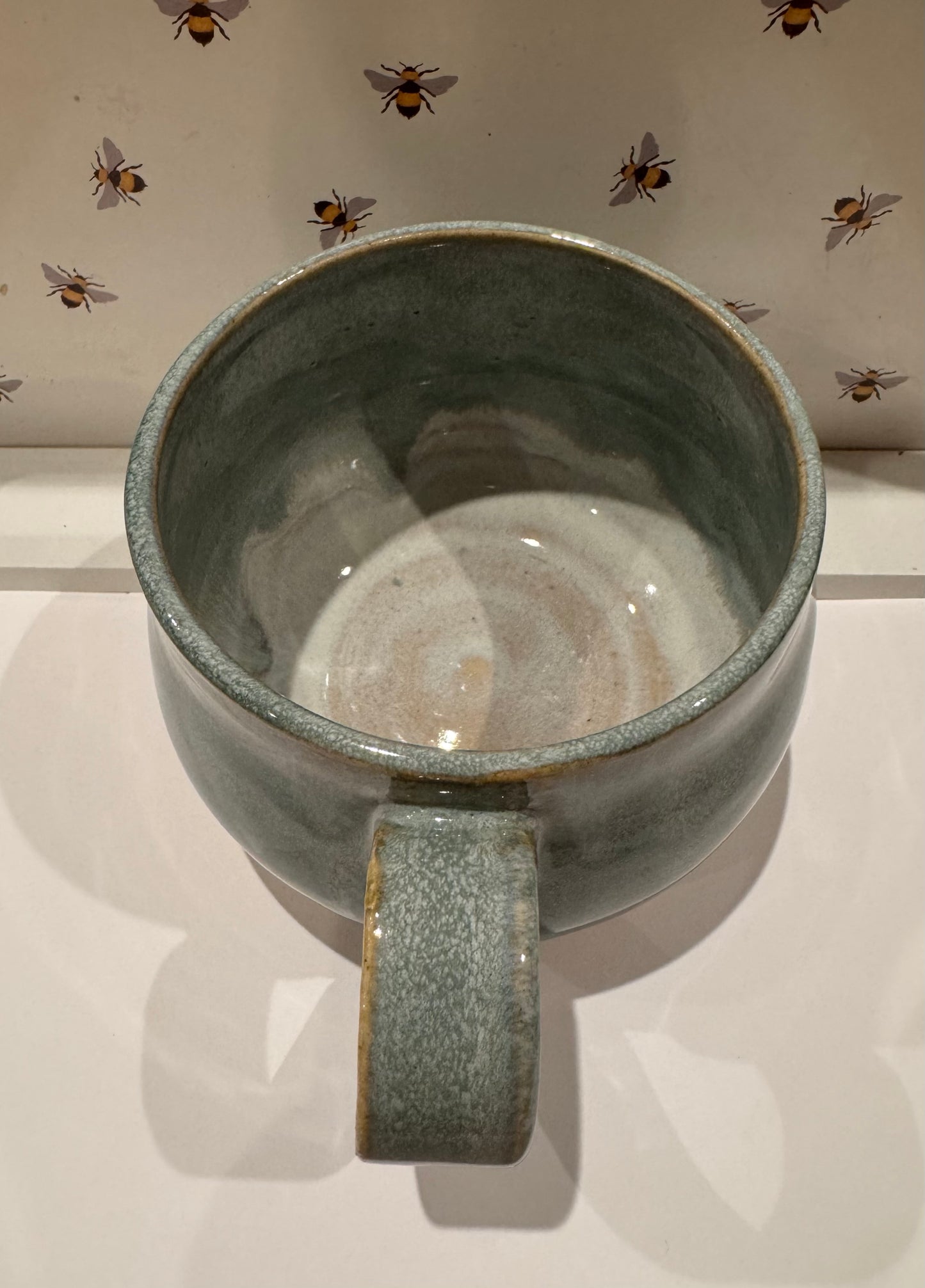 A mug (pale turquoise)