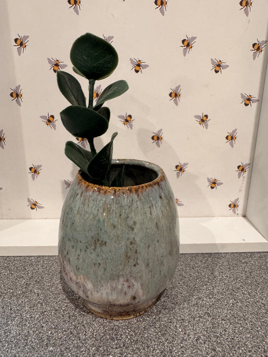 Bud vase (blues/ creams)