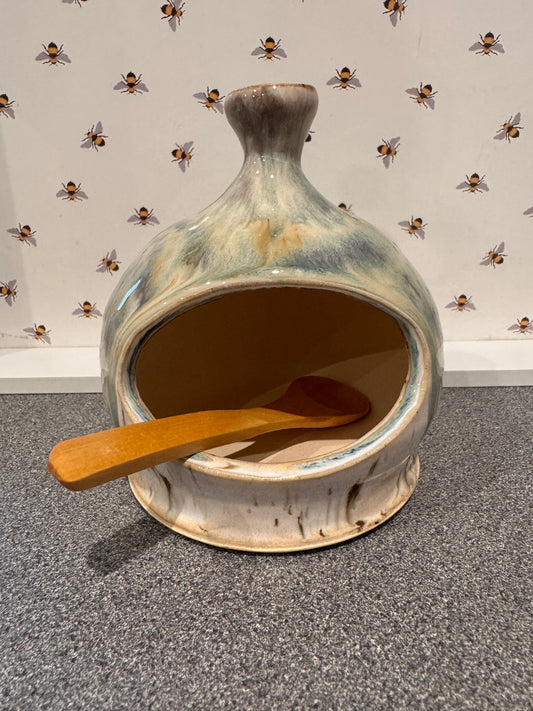 A salt pig (turquoise)