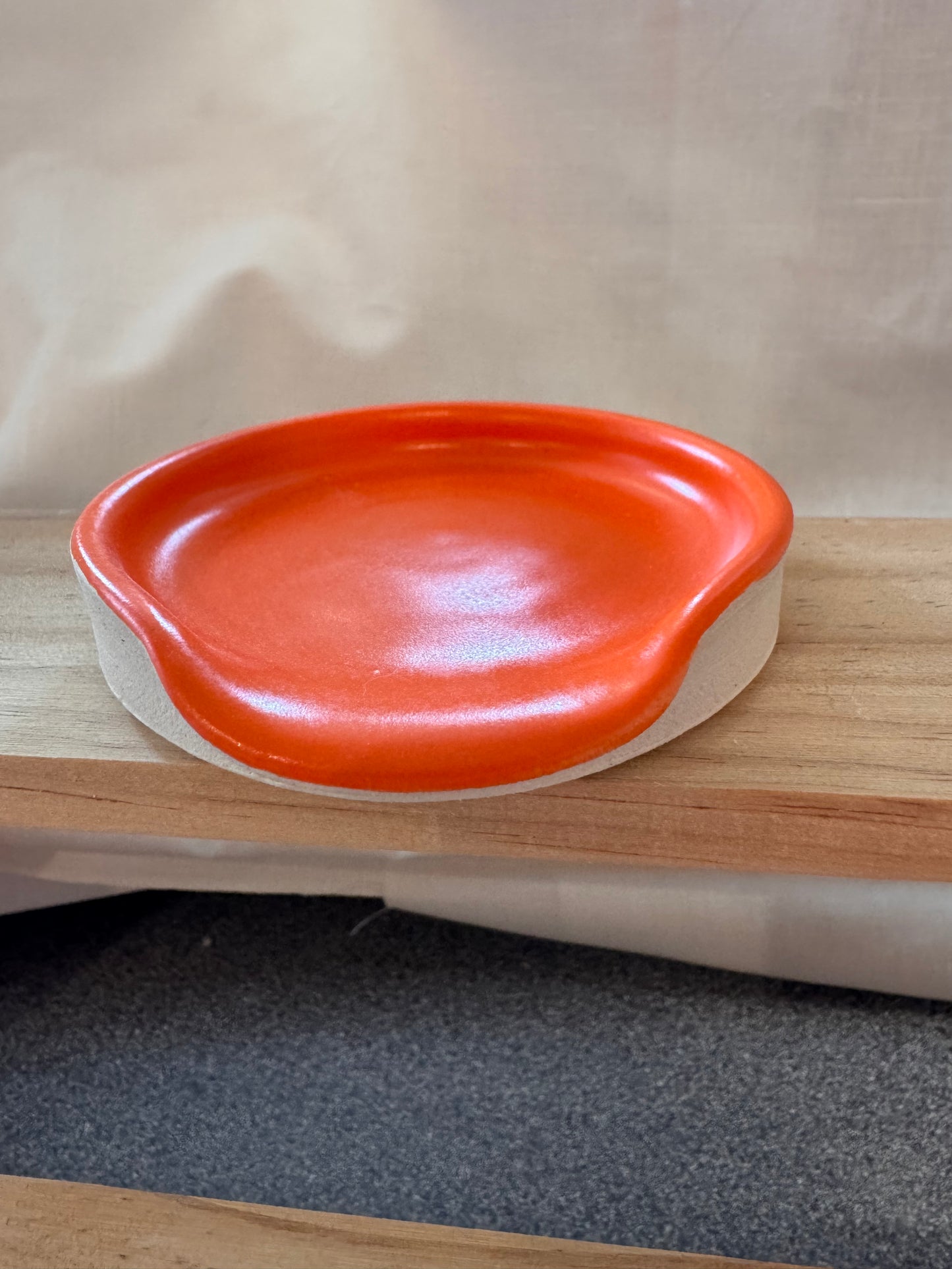 Spoon rest (bright orange)