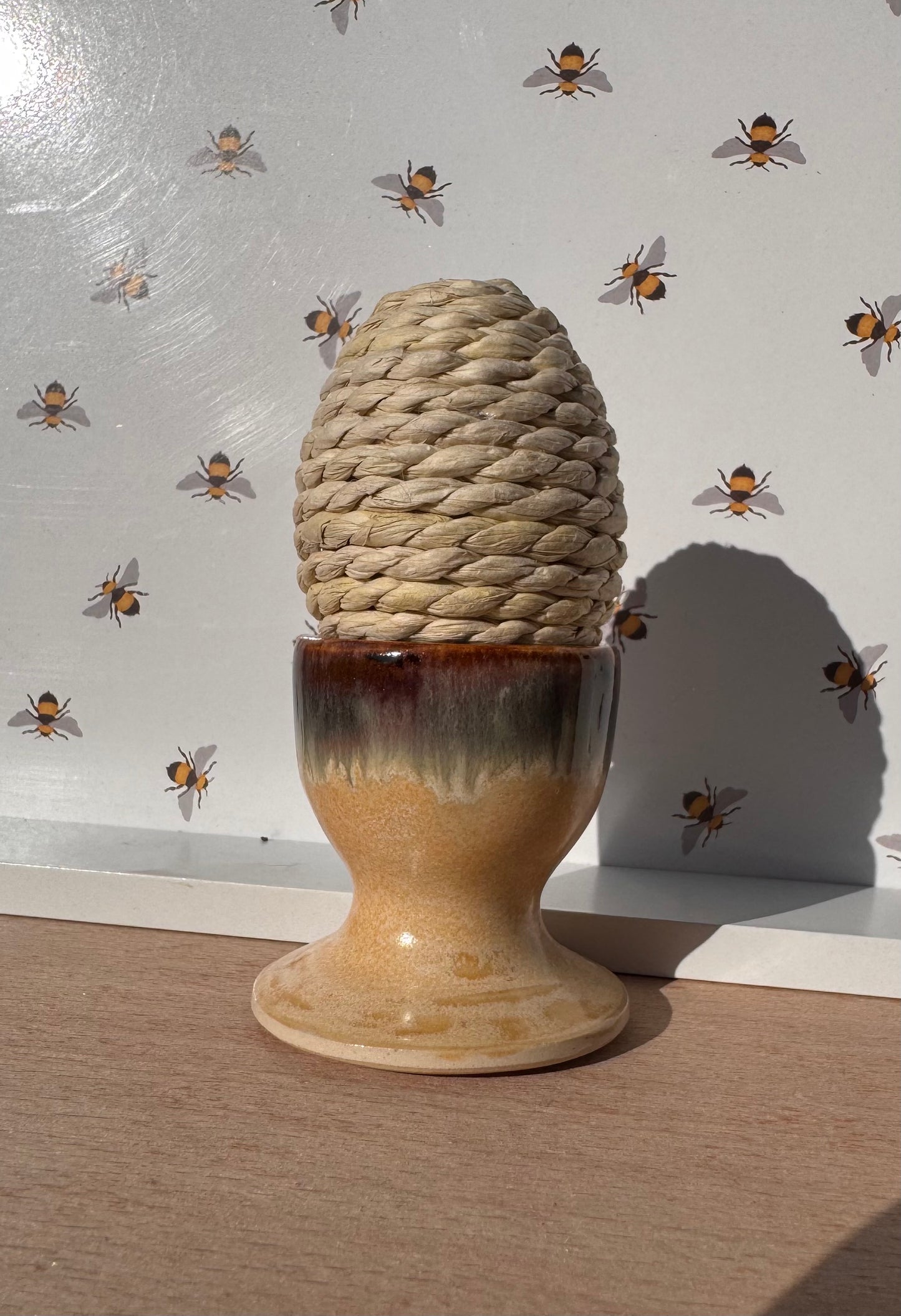Egg cup (browns)